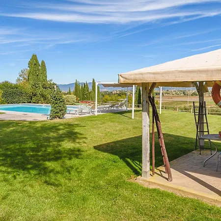 فيلة The Estate 1760 - In كورتونا