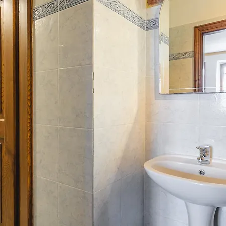 فيلة The Estate 1760 - In *
